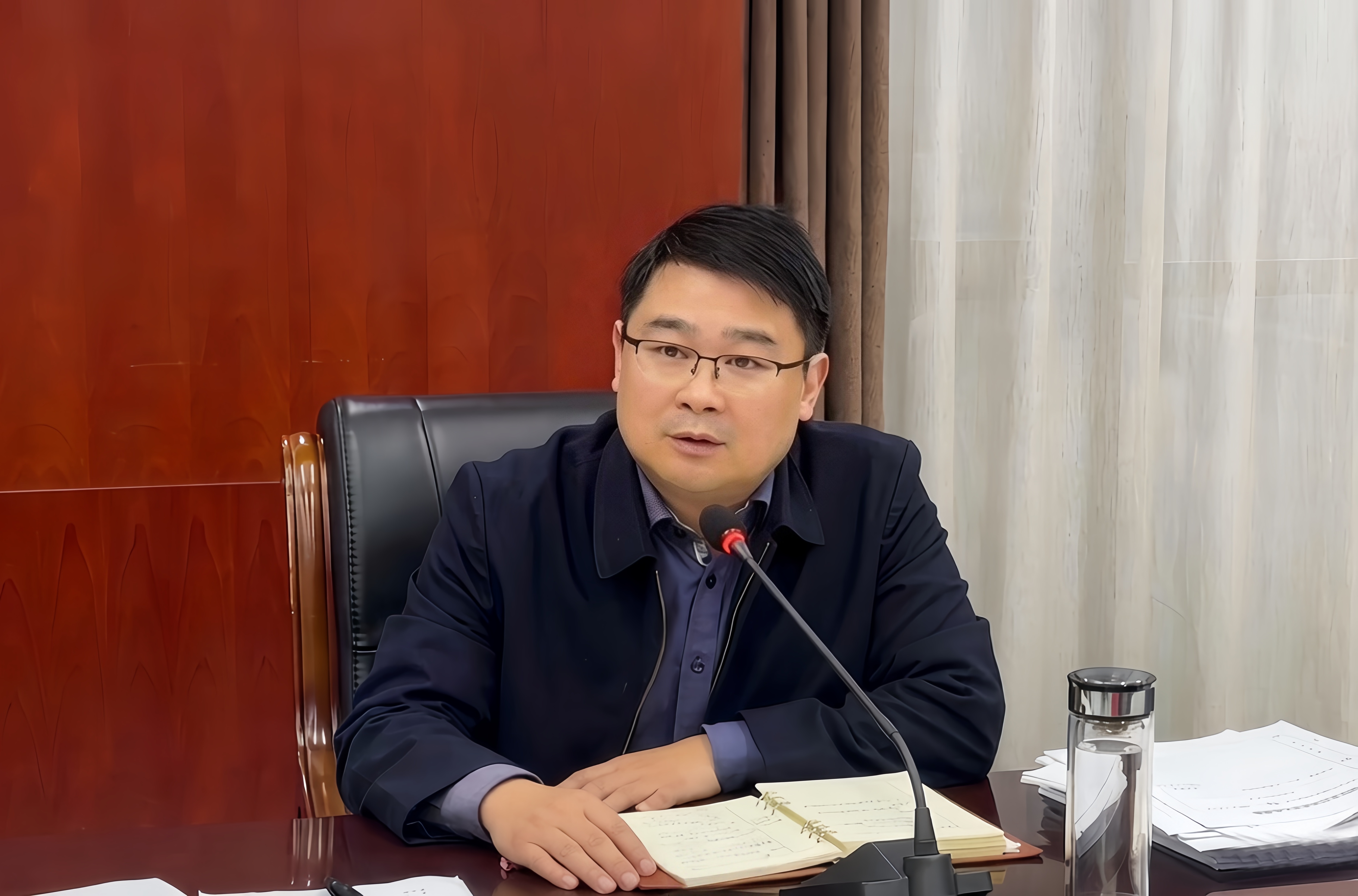 正在上传...